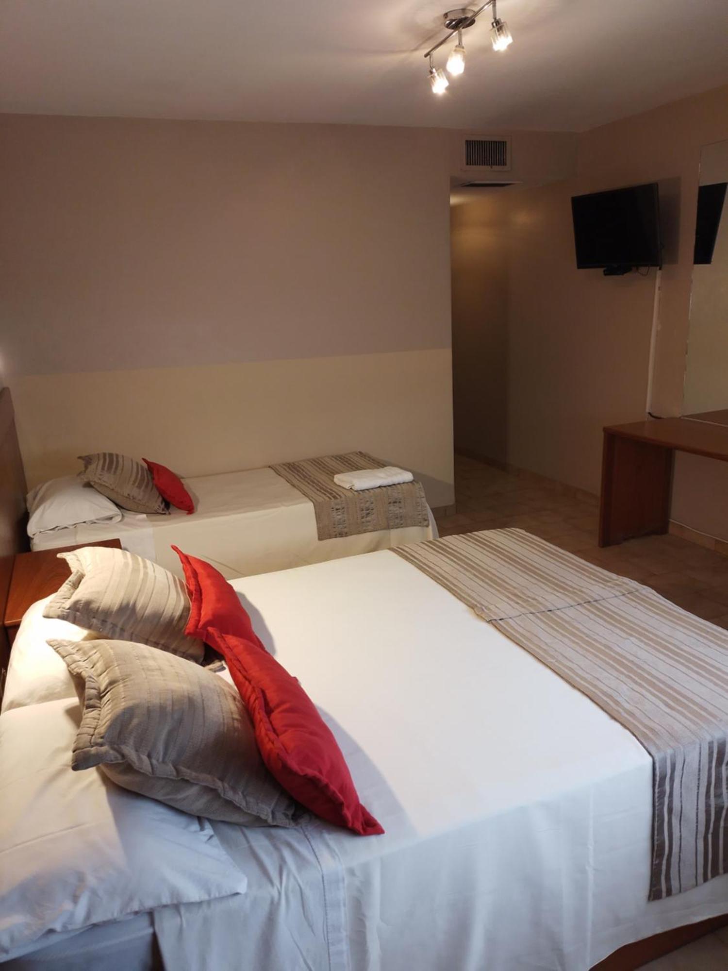 Camino Real Hotel Córdoba Eksteriør bilde
