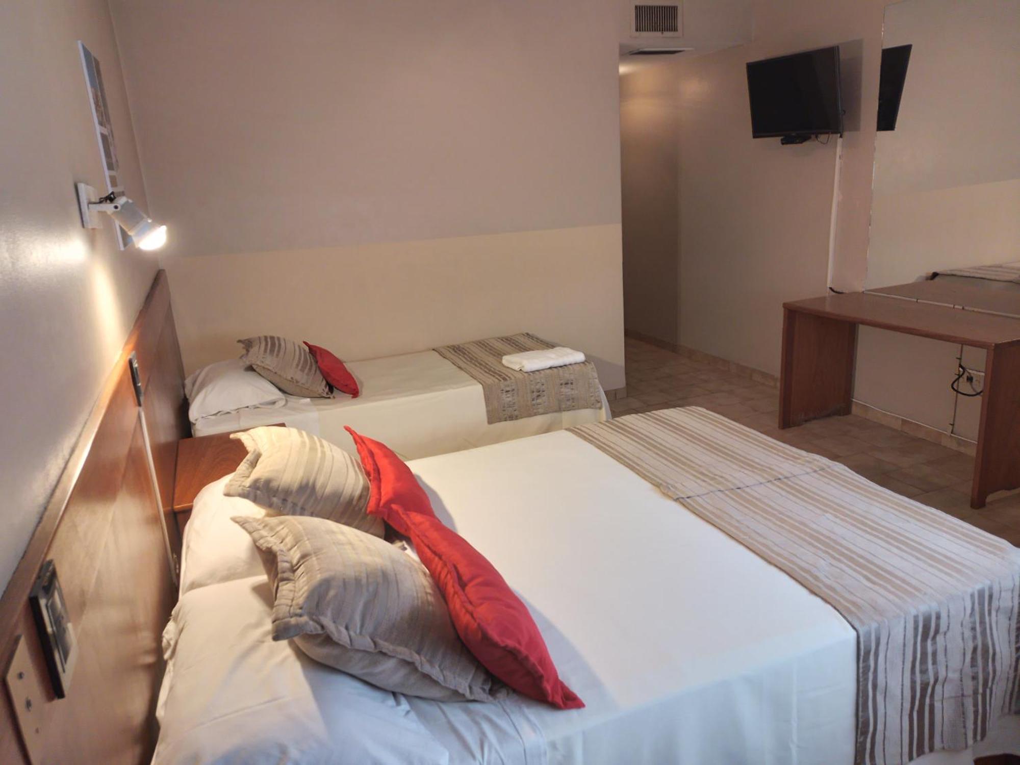 Camino Real Hotel Córdoba Eksteriør bilde